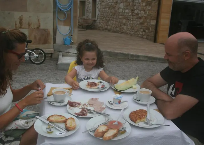 بيت ريفي La Casuca De Mamina Miengo